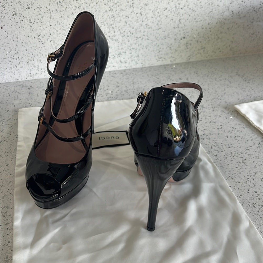 Gucci, size 41 1/2